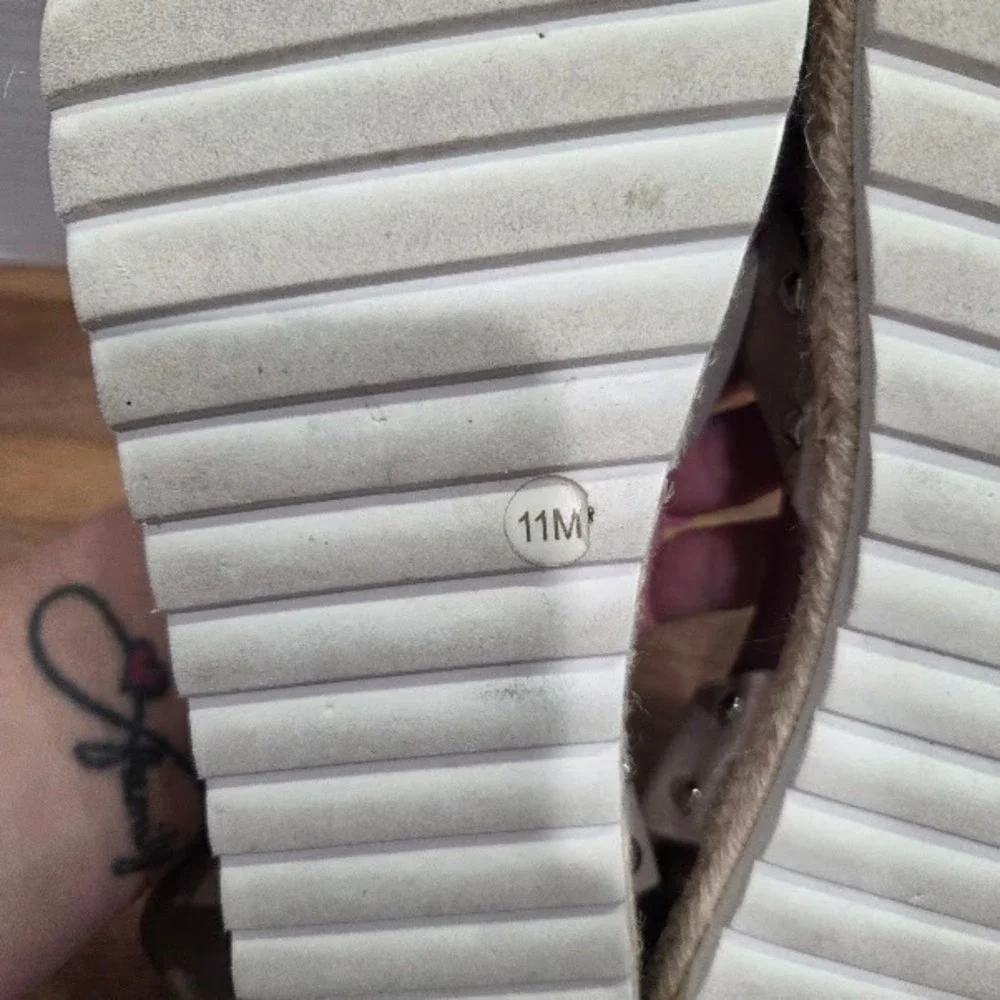 Gianni Bini photograph espadrilles